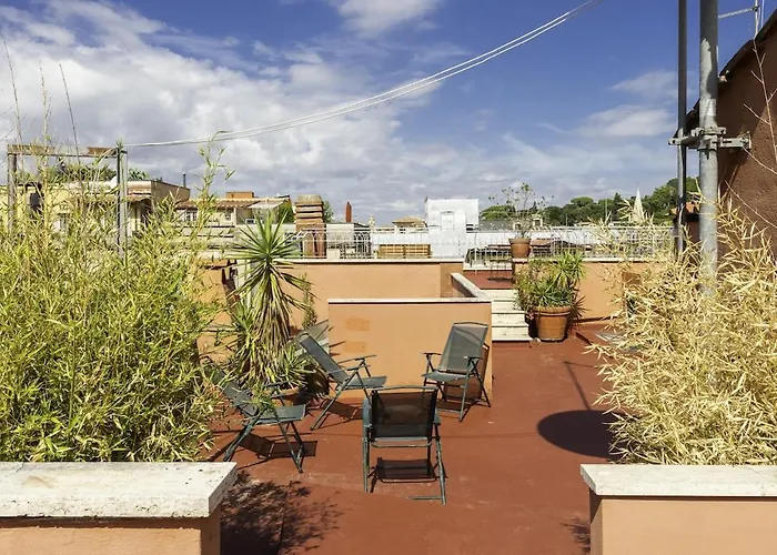 Spanish Steps Luxury Penthouse *