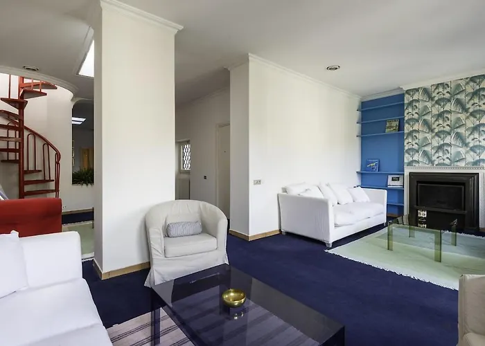 Spanish Steps Luxury Penthouse Appartamento *