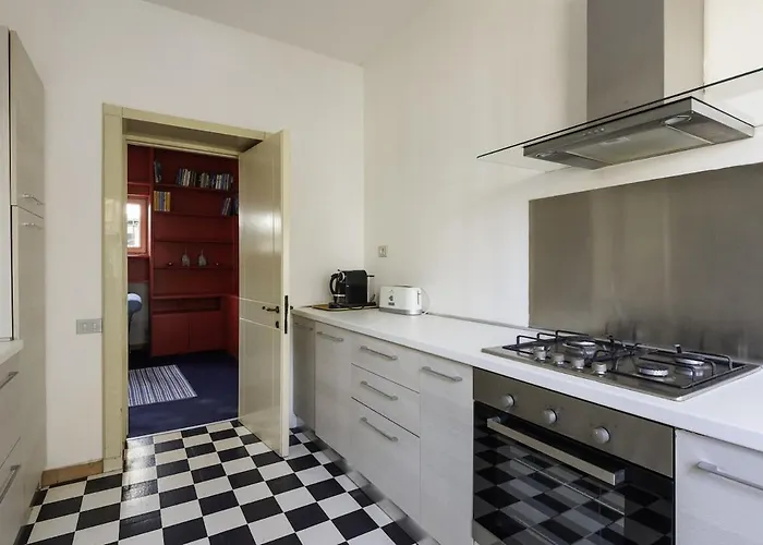 Spanish Steps Luxury Penthouse Roma